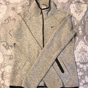 NIKE zip up fleece!